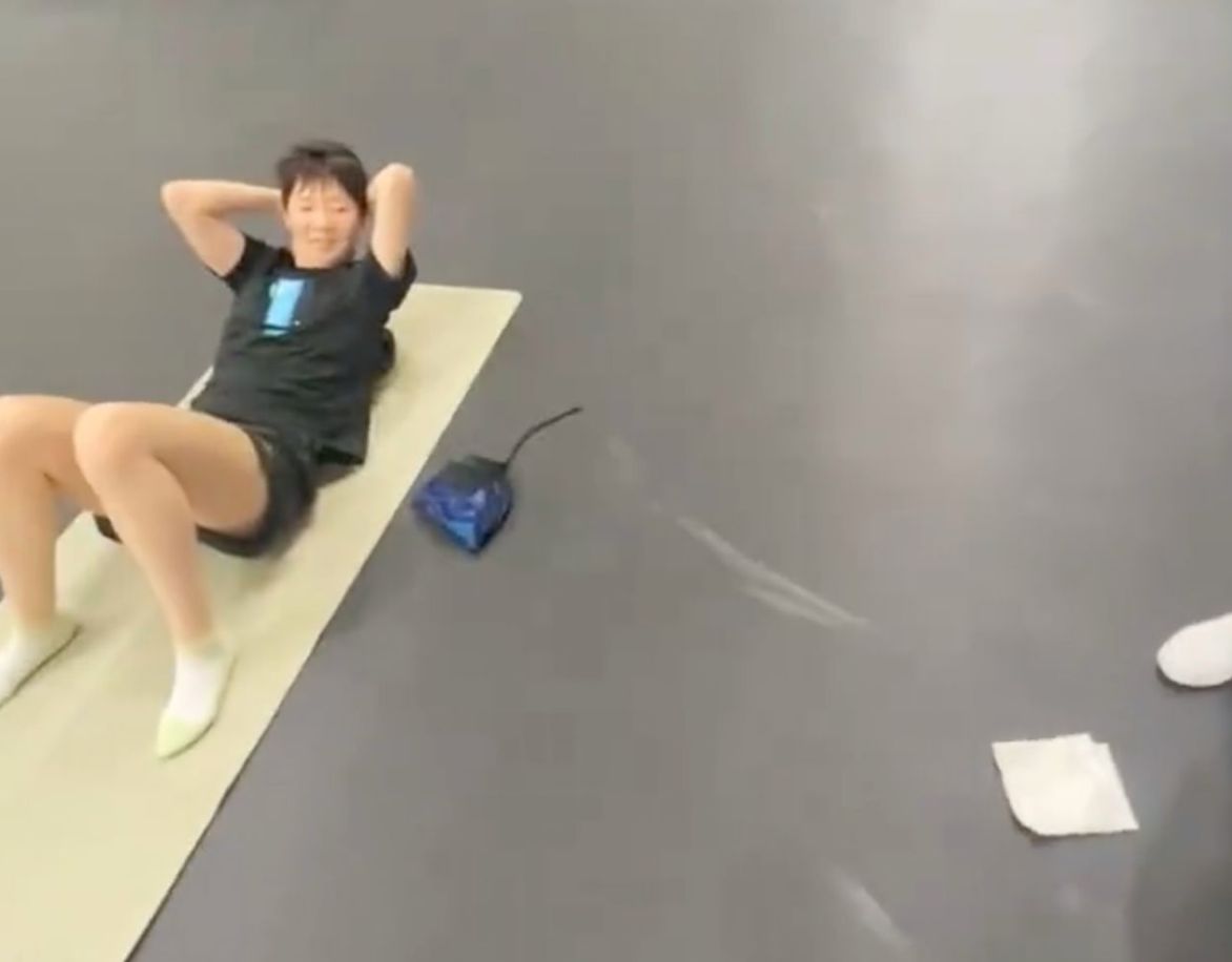 年乒乓球亚, http, 苦笑的表情 年乒乓球亚, http, 苦笑的表情