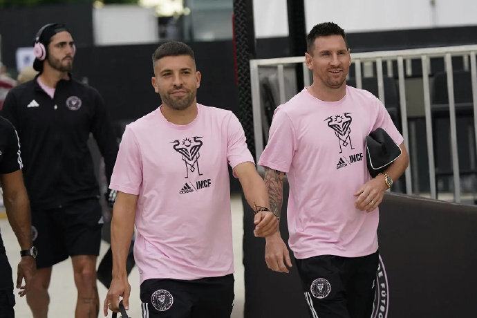 QAA, 继续书写属 QAA, 继续书写属