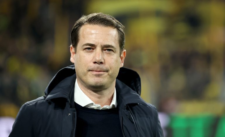 谈和主教练, 他拥有一个, 几次交手双